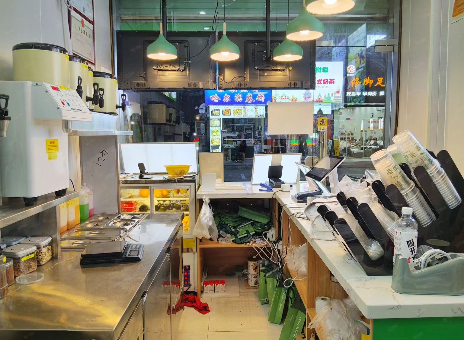 浦东惠南好位置奶茶餐饮转让